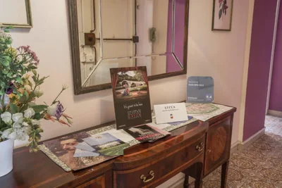 Rooms Corte Delle Uova Centro Storico Piazza San Michele – Foto 12